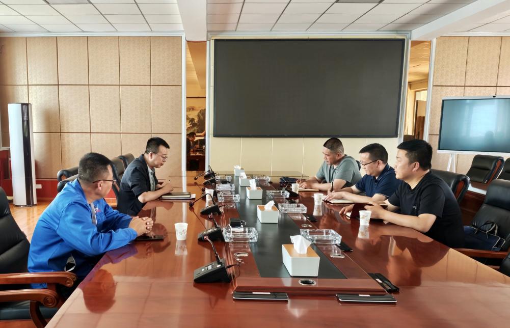 864a77f43317480a83c5ed65e585717